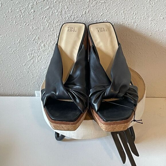 NWT Time and Tur Womens Black Wedge Sandals - Picture 2 of 5